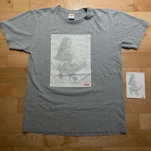 SUPREME DIGI TEE 2017 WITH STICKER SIZE LARGE